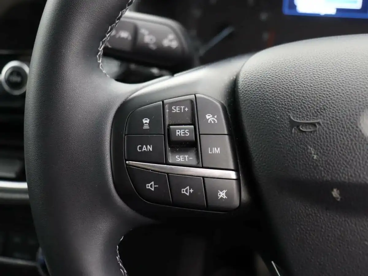 2021-ford-fiesta-10t-vignale-edition-125ps-hybrid-mhev-dct-big-21