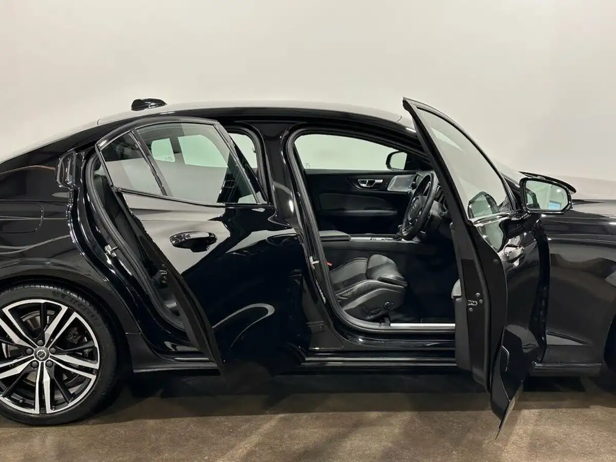 2019-volvo-s60-20-t5-r-design-plus-big-6
