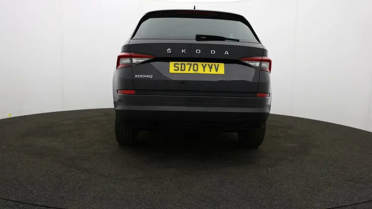 2020-skoda-kodiaq-15-tsi-se-drive-big-46