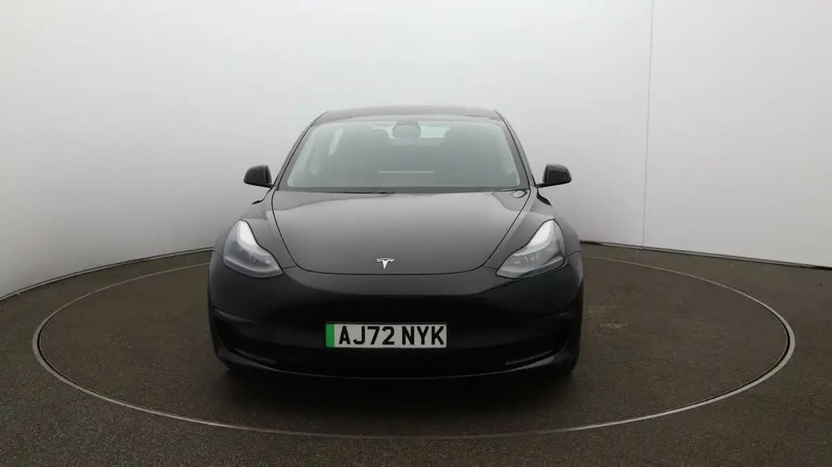 2022-tesla-model-3-e-long-range-big-2