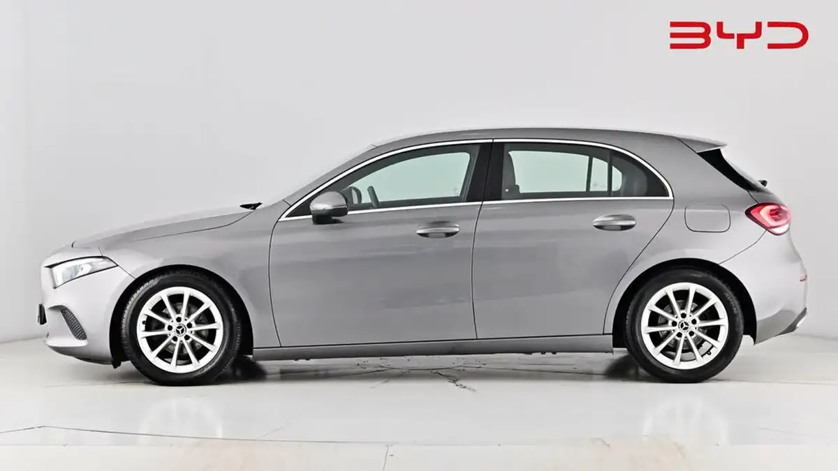 2019-mercedes-benz-a-class-13-a180-sport-hatchback-5d-1332cc-7g-dct-big-12