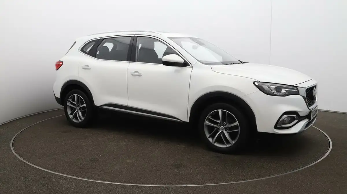 2022-mg-hs-15t-gdi-exclusive-162ps-dct-big-36