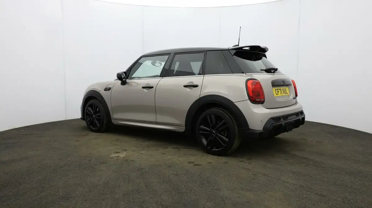 2022-mini-cooper-20-cooper-s-sport-hatchback-5d-auto-big-57