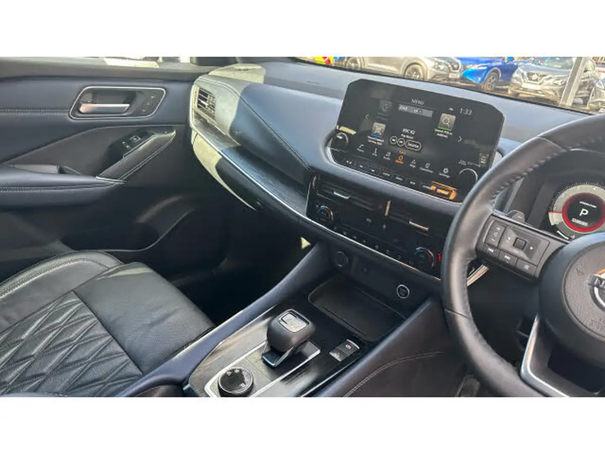 2021-nissan-qashqai-13-dig-t-tekna-4wd-xtronic-big-13