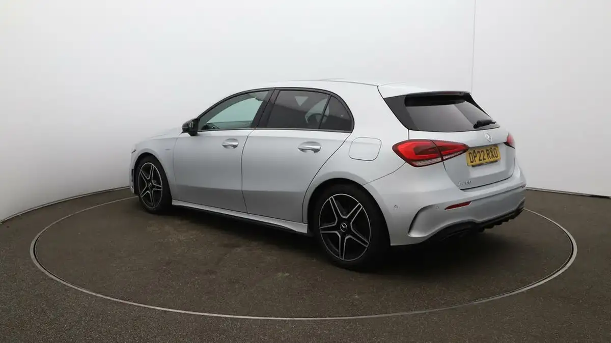 2022-mercedes-benz-a-class-13-a200-amg-line-premium-plus-edition-hatchback-5d-7g-dct-big-5