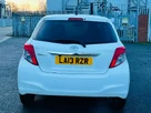 2013-toyota-yaris-small-5