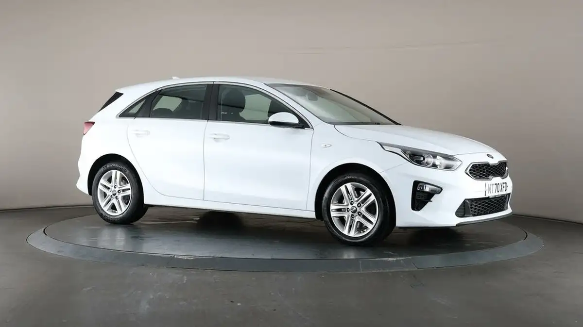2021-kia-ceed-16crdi-2-nav-114bhp-adap-hatchback-big-47