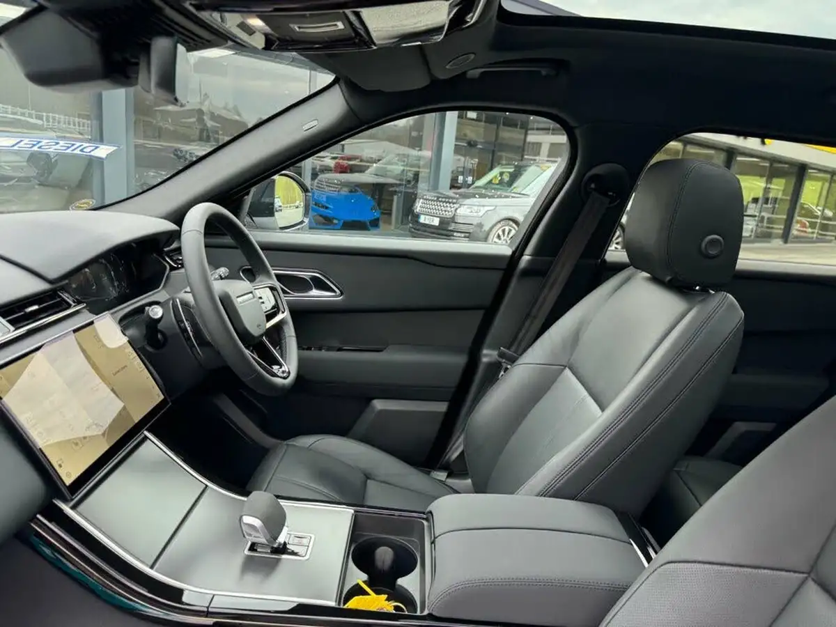 2023-land-rover-range-rover-velar-20-d200-dynamic-se-big-16