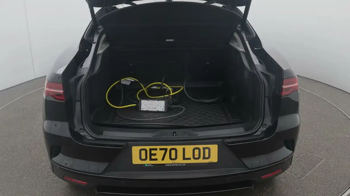 2019-jaguar-i-pace-ev400-hse-big-17