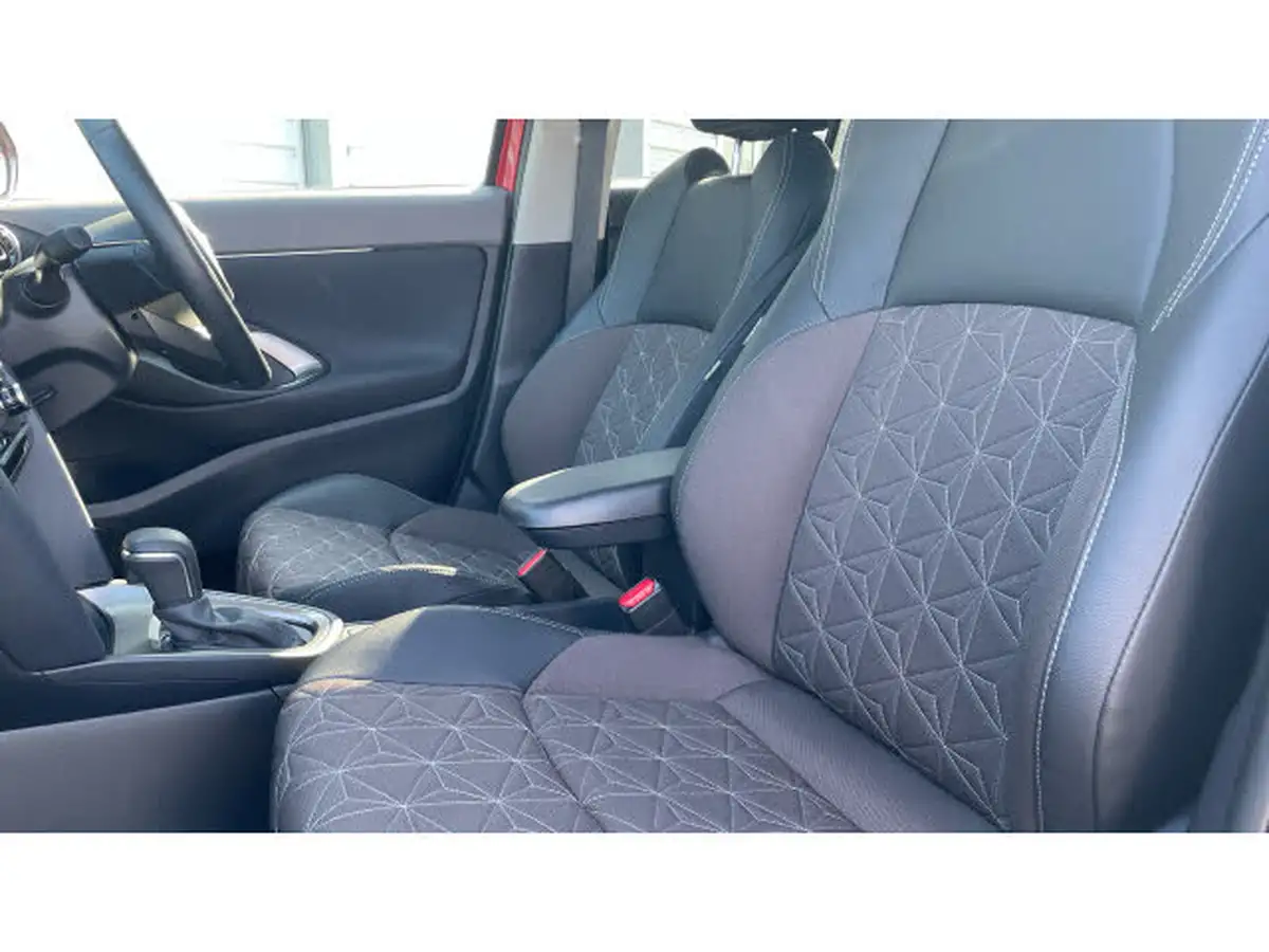 2023-toyota-yaris-cross-15-vvt-i-excel-awd-i-big-19