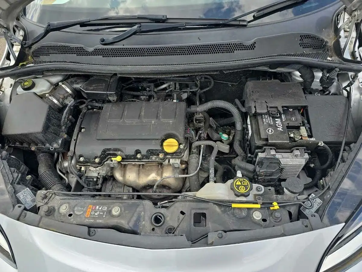 2019-vauxhall-corsa-14i-sri-vx-line-nav-black-90ps-5d-big-8
