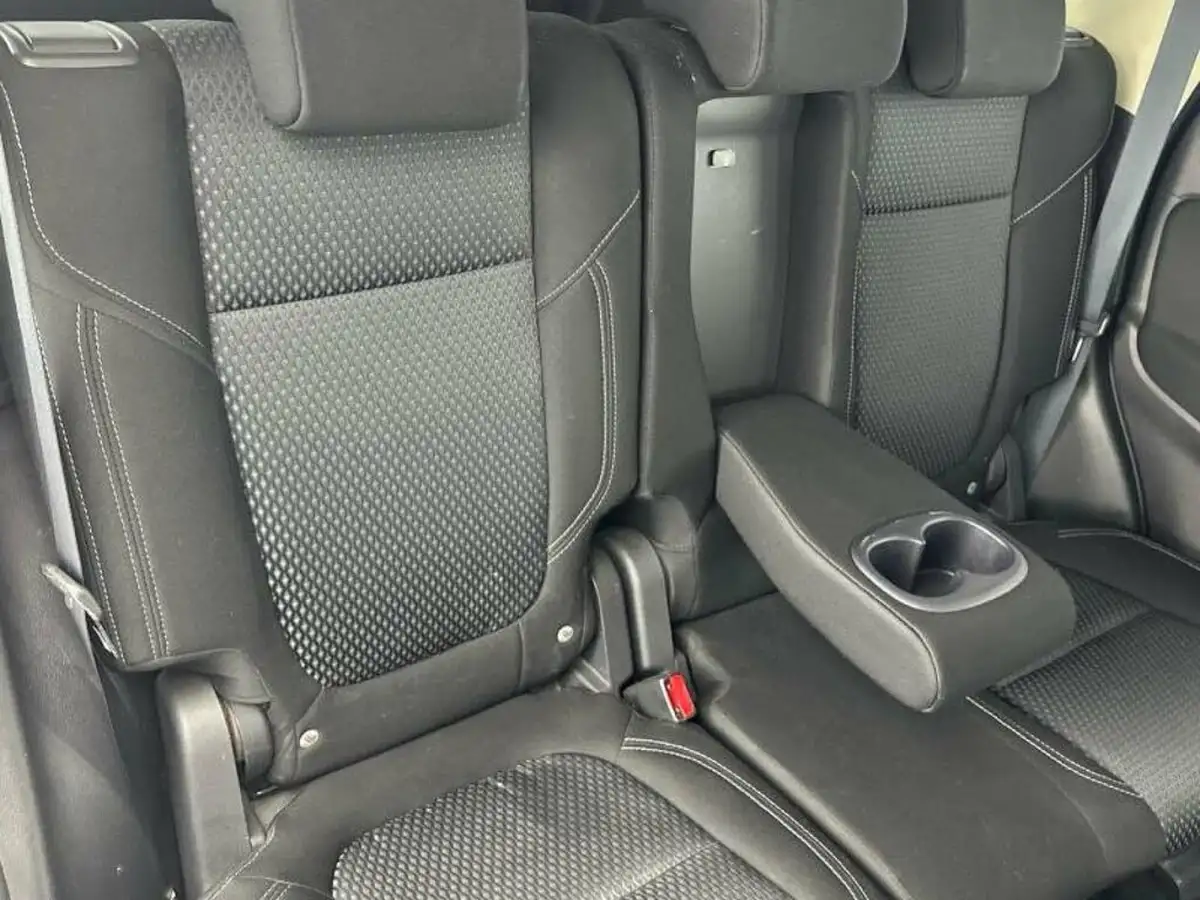 2020-mitsubishi-outlander-24-design-phev-big-4
