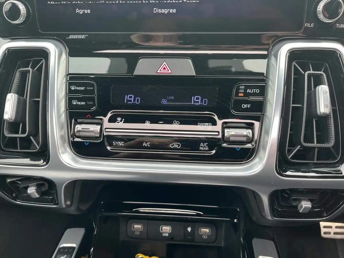 2023-kia-sorento-16-t-gdi-edition-226bhp-hev-big-14