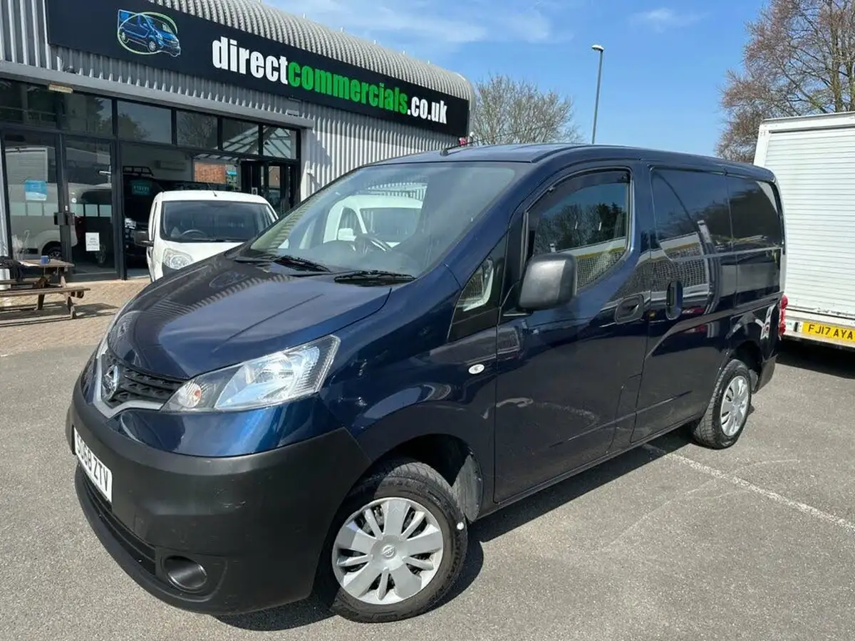 2019-nissan-nv200-15td-acenta-89bhp-crewcab-van-big-40
