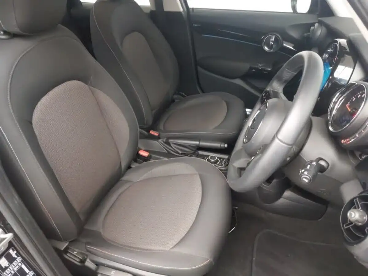 2022-mini-cooper-15-one-classic-5d-big-10