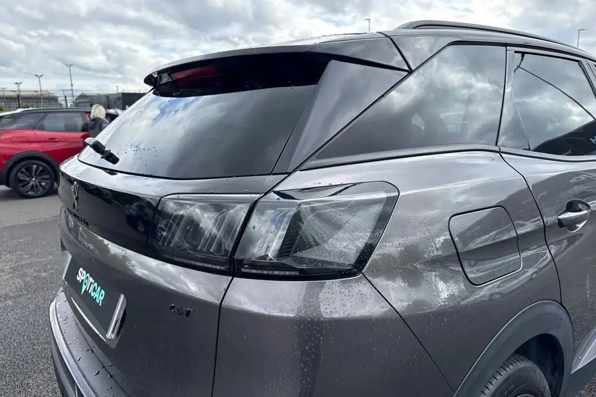 2022-peugeot-3008-suv-12-puretech-gt-premium-big-31