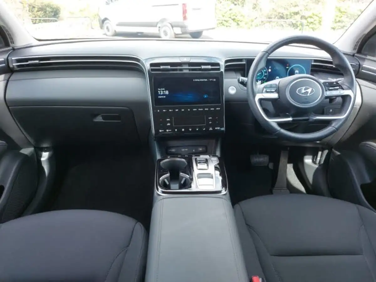 2024-hyundai-tucson-16-t-gdi-premium-230ps-hybrid-auto-big-2