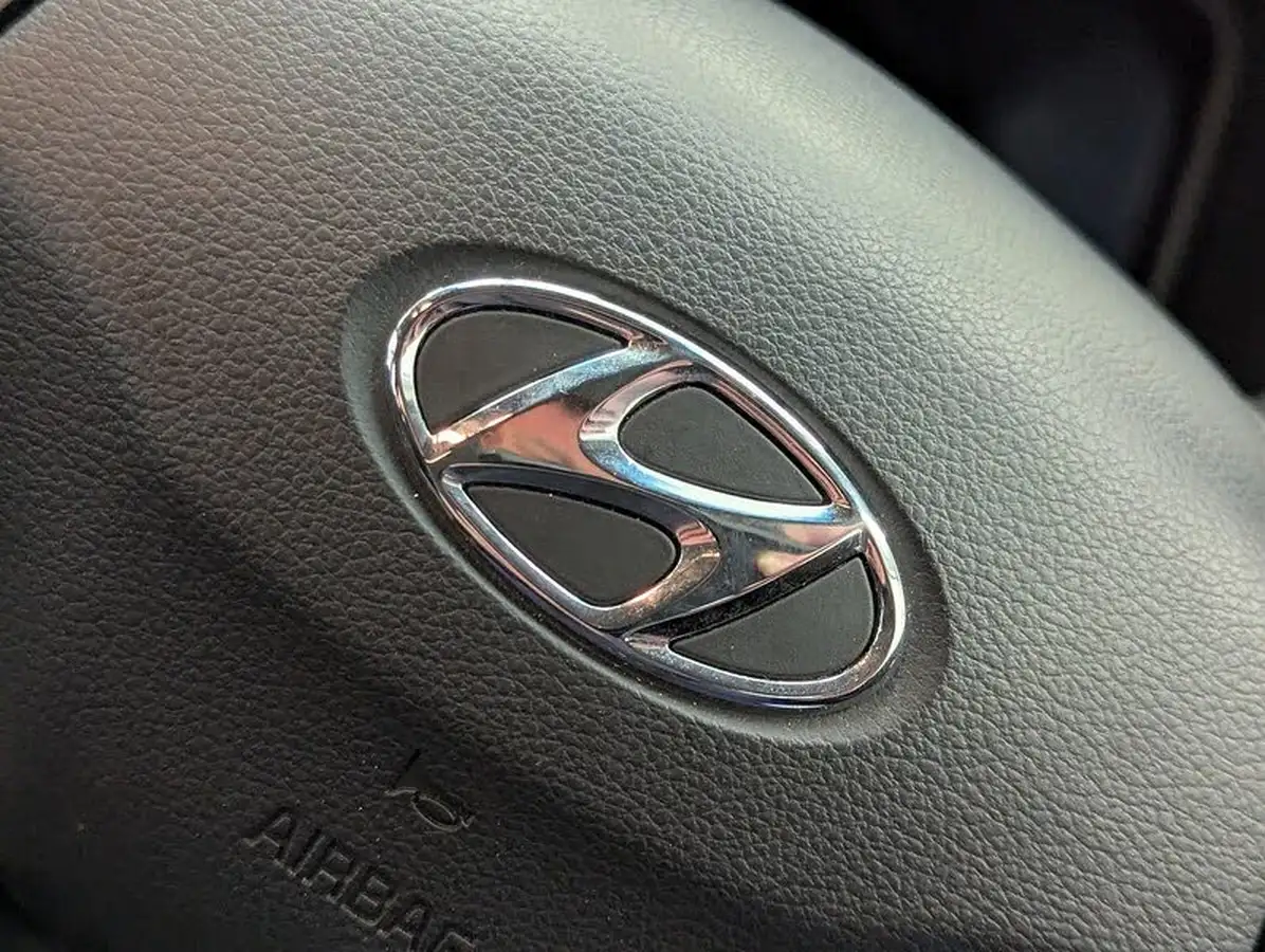 2021-hyundai-kona-16-gdi-se-connect-big-18
