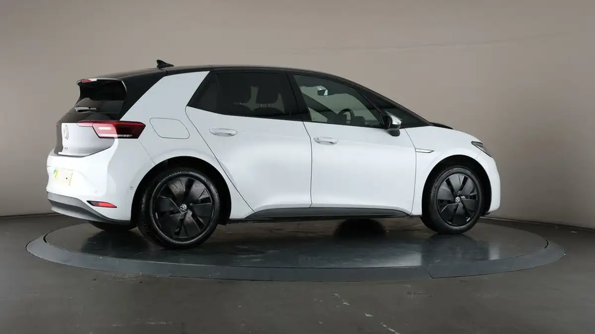 2022-volkswagen-id3-e-family-204ps-performance-big-55