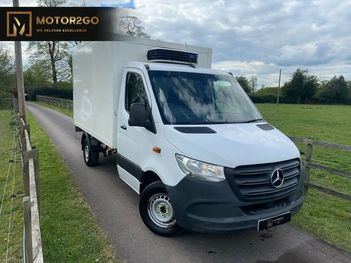 2019-mercedes-benz-sprinter-21cdi-314-l2h1-143pseu6b-chassis-cab-rwd-eco-gear-360-big-0
