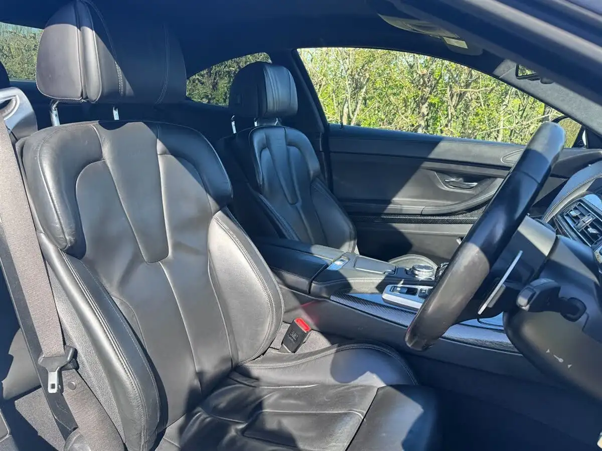 2016-bmw-6-series-44-m6-coupe-2d-big-7
