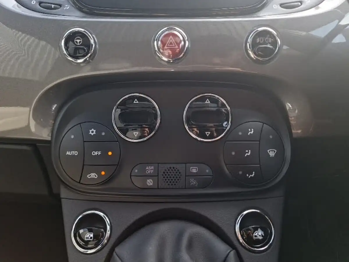 2021-fiat-500-10-dolcevita-big-17