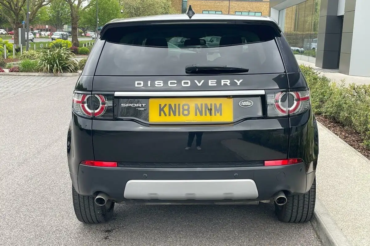 2018-land-rover-discovery-sport-20td4-hse-luxury-182ps-auto-big-12