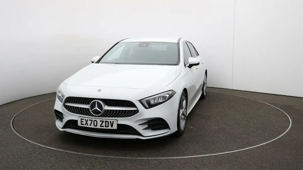 2020-mercedes-benz-a-class-13-a180-amg-line-executive-saloon-4d-7g-dct-big-30