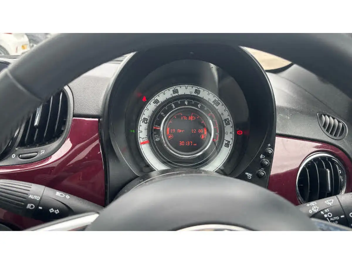 2021-fiat-500-10-dolcevita-big-17