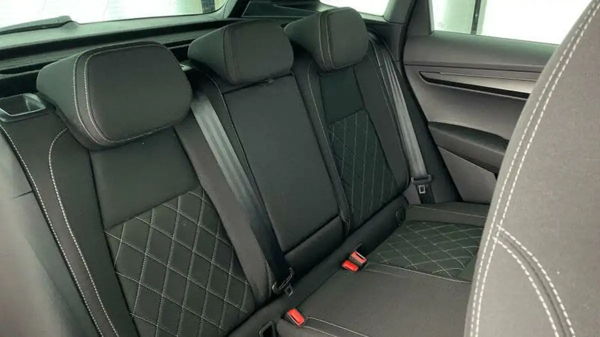 2023-skoda-karoq-15-tsi-sportline-dsg-big-26