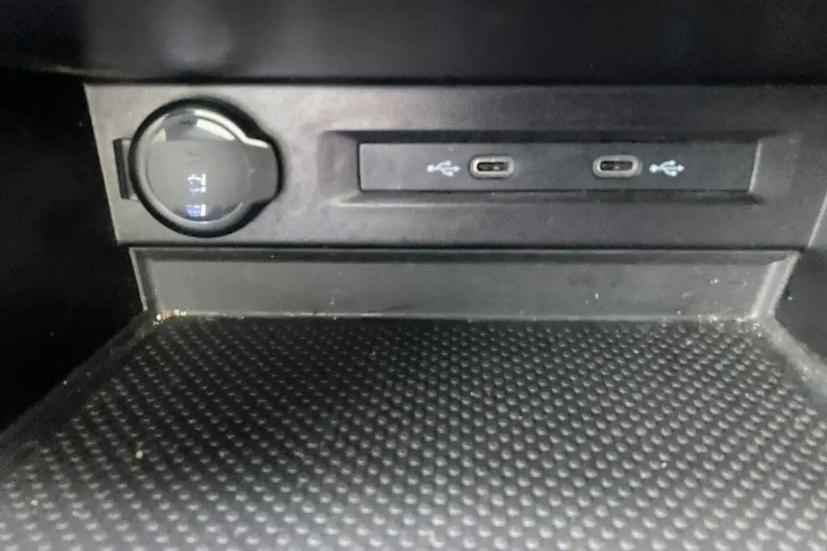2021-volkswagen-tiguan-15-tsi-elegance-big-28
