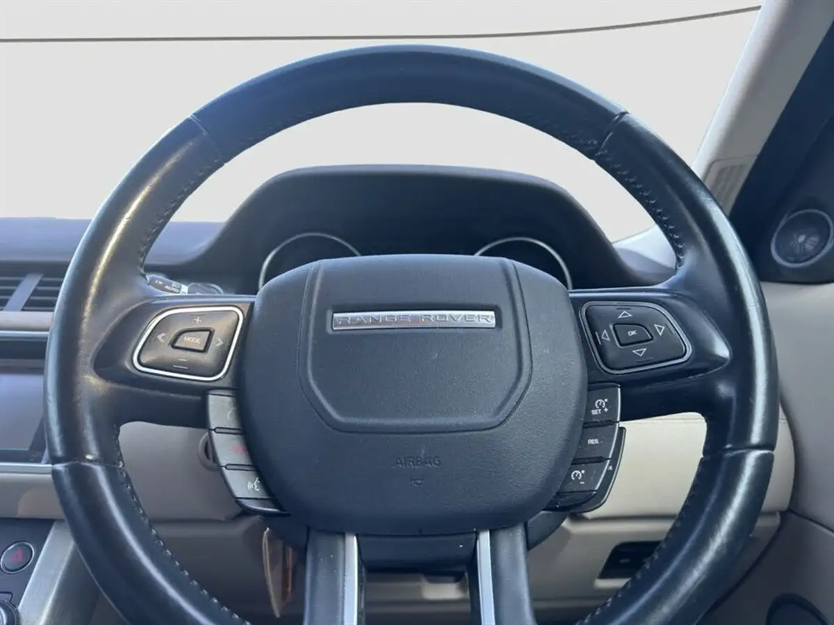 2016-land-rover-range-rover-evoque-20td4-se-ss-big-3