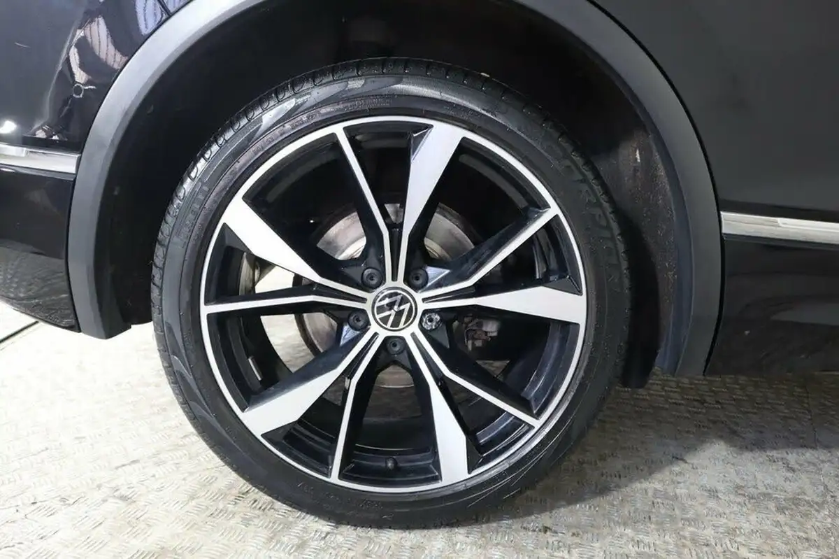 2021-volkswagen-tiguan-15-tsi-r-line-big-27