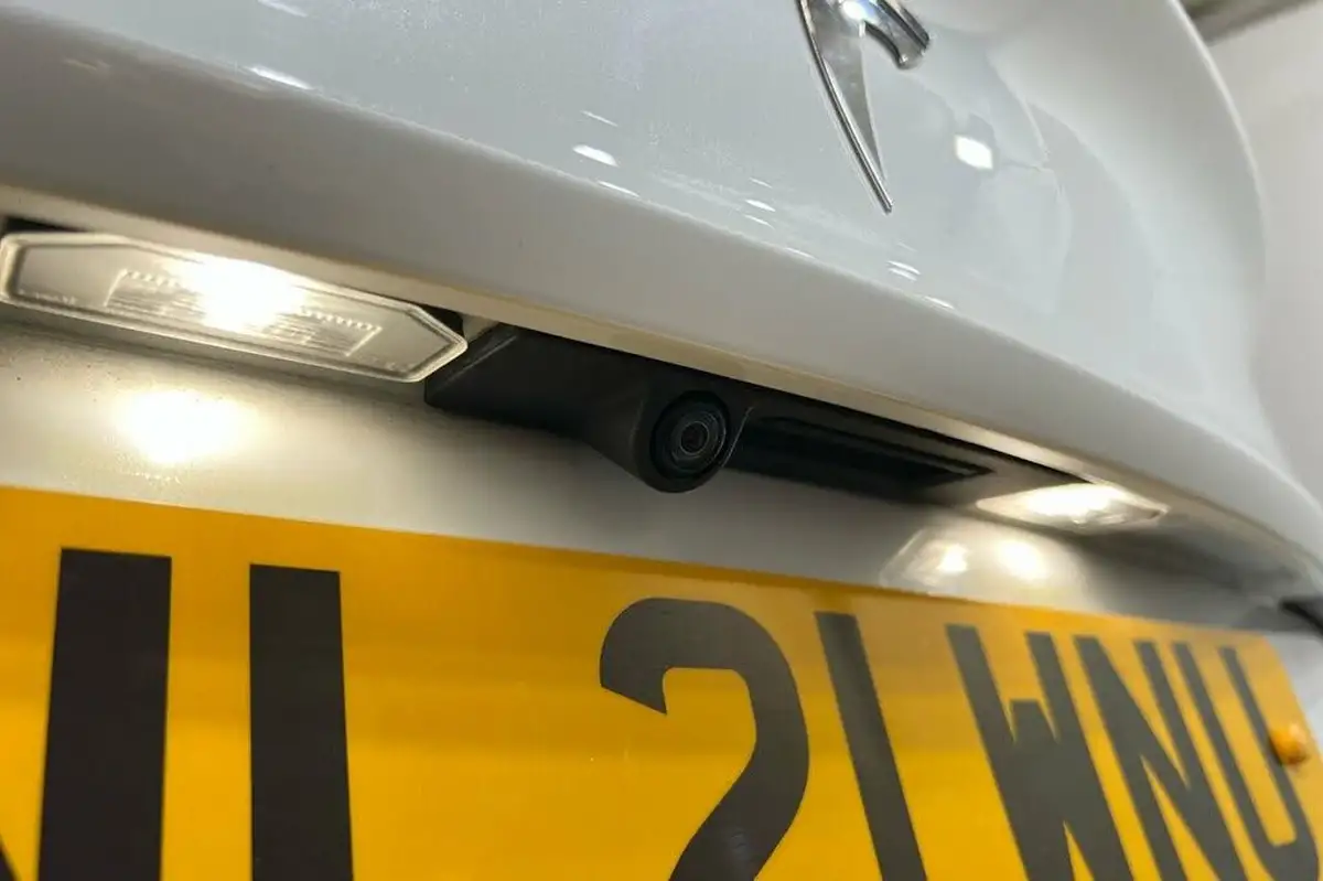 2021-tesla-model-3-e-long-range-4x4-big-15