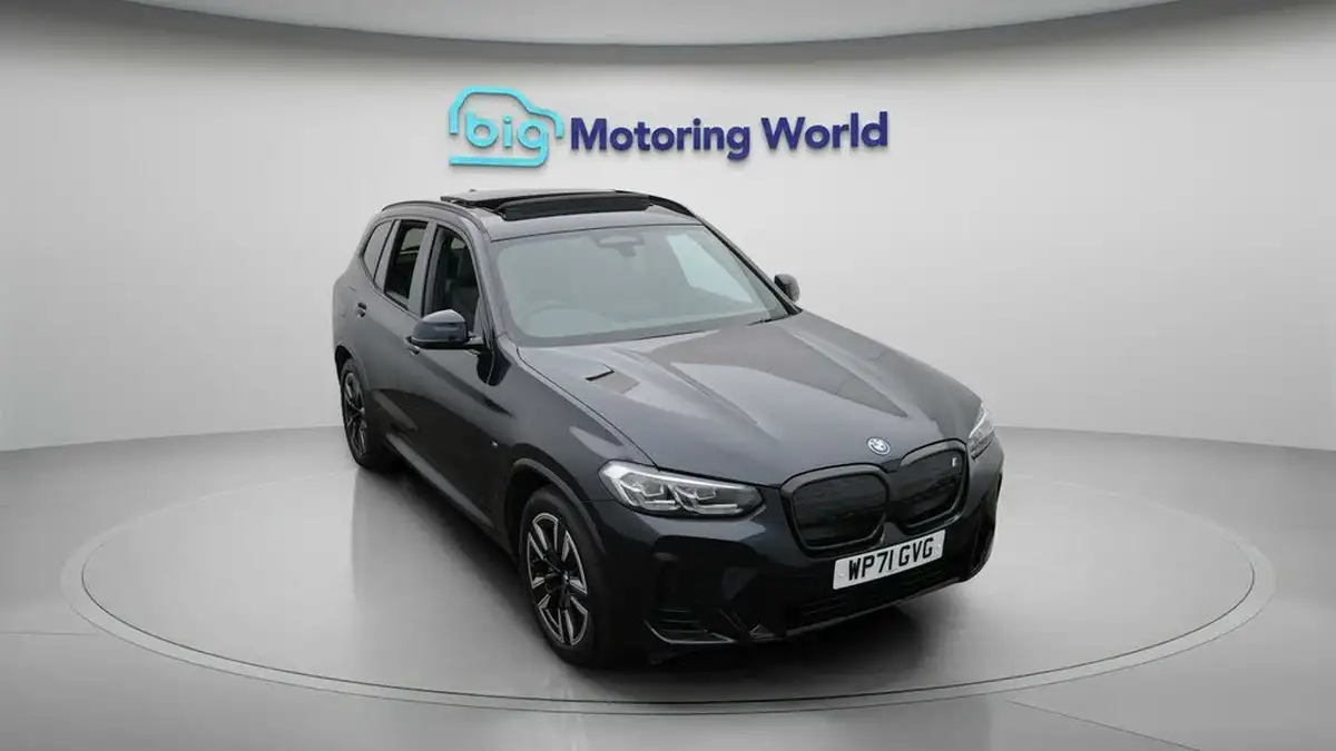 2022-bmw-ix3-e-m-sport-big-20