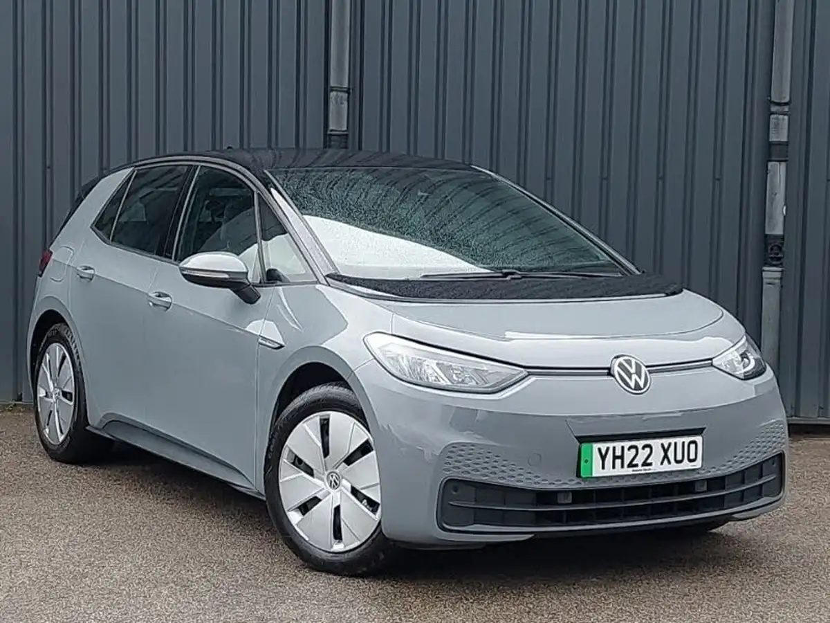 2022-volkswagen-id3-e-life-145ps-58kwh-pro-big-0