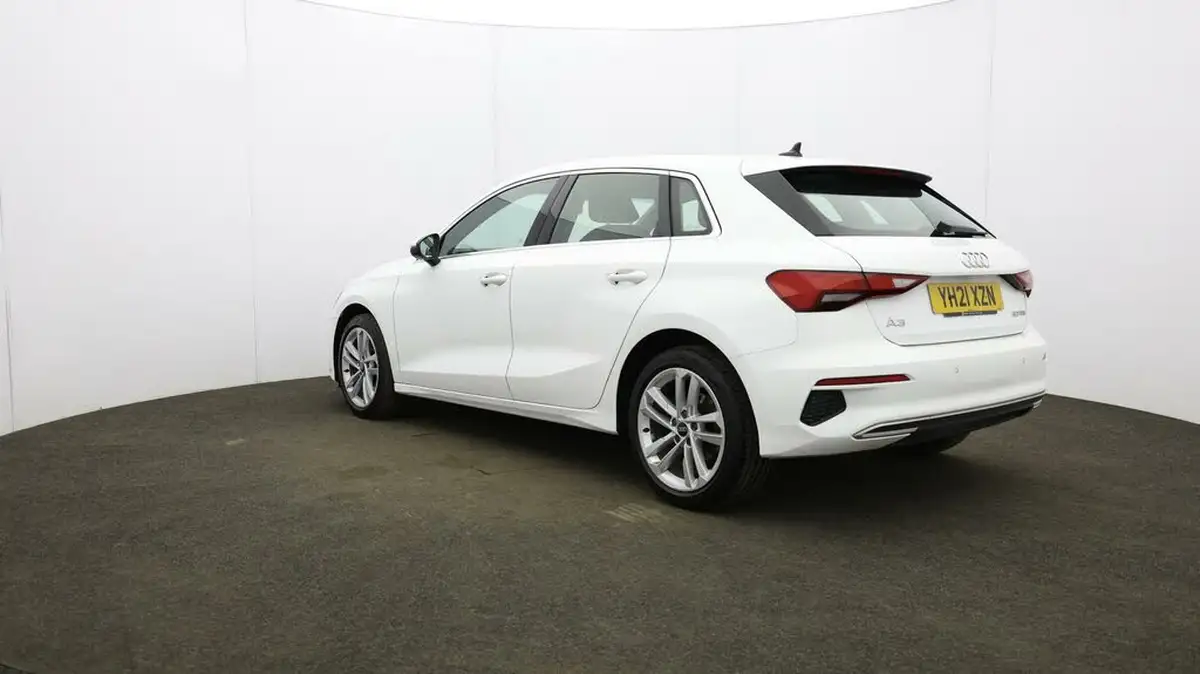 2021-audi-a3-10-30-tfsi-sportback-5d-s-tronic-big-47