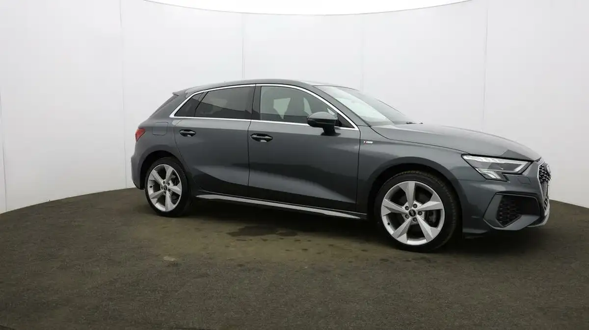 2021-audi-a3-14-40-tfsi-e-s-line-big-41