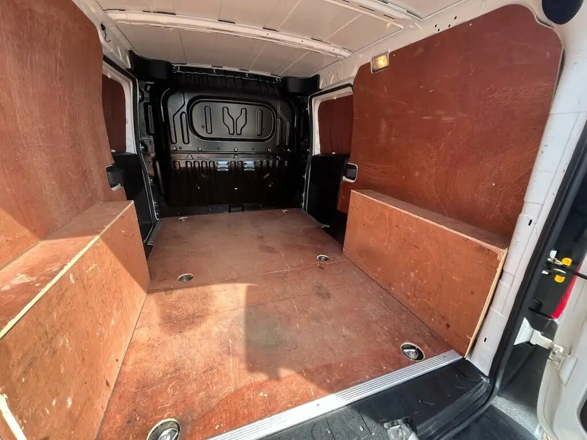 2021-fiat-doblo-cargo-16td-l2h1-maxi-tecnico-120bhpeu6dt-panel-van-big-40