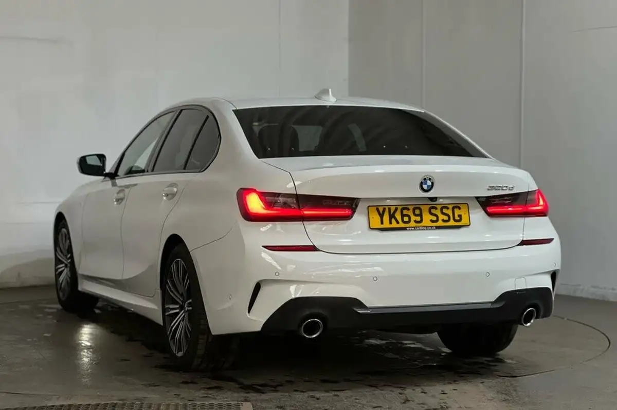 2020-bmw-3-series-20td-320d-m-sport-saloon-4d-auto-big-17