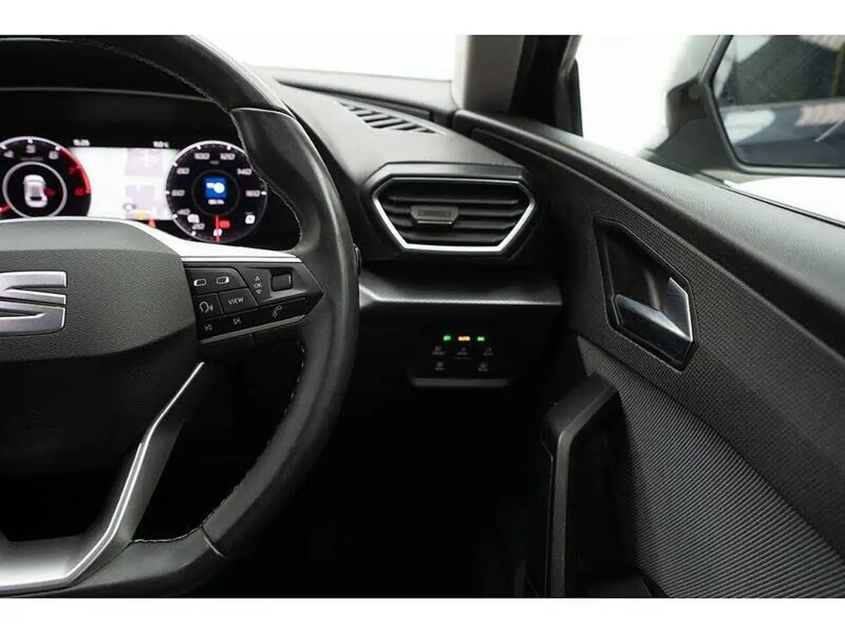 2022-seat-leon-10-tsi-evo-se-dynamic-hatchback-big-25