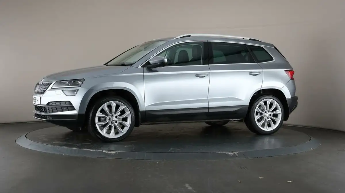2018-skoda-karoq-20tdi-edition-big-33