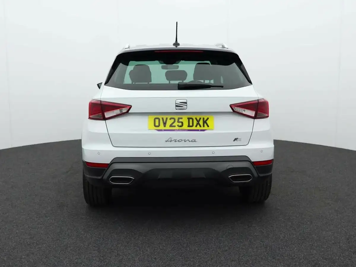 2025-seat-arona-10-tsi-fr-sport-dsg-big-2