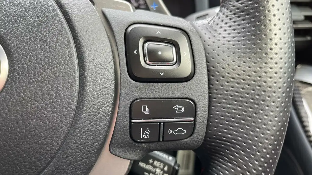 2021-lexus-rc-f-50-f-sunroof-big-42
