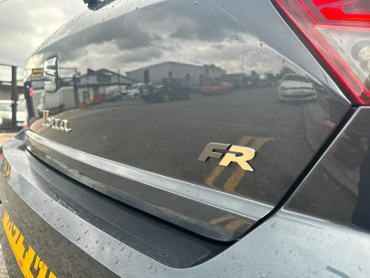 2025-seat-ibiza-10-tsi-fr-sport-115ps-big-35