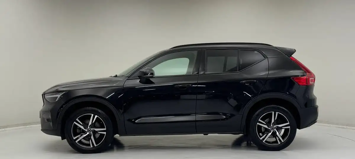 2023-volvo-xc40-20-b3-plus-big-3