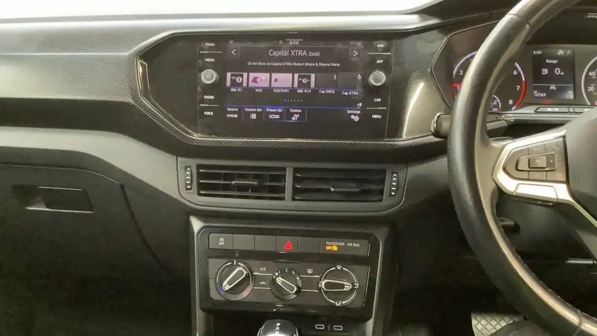 2021-volkswagen-t-cross-10-tsi-se-110ps-dsg-big-6