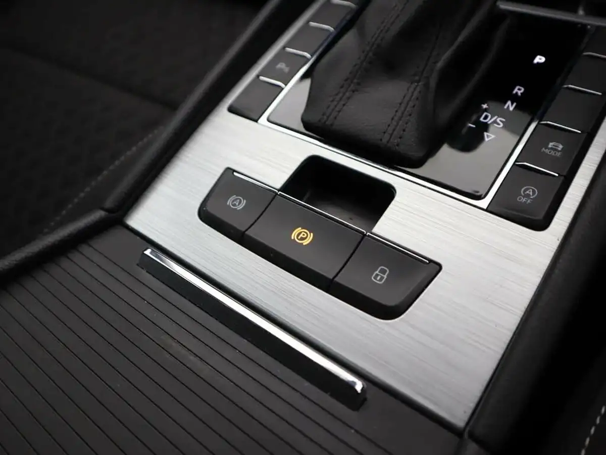 2022-skoda-superb-15-tsi-se-hatchback-dsg-big-17