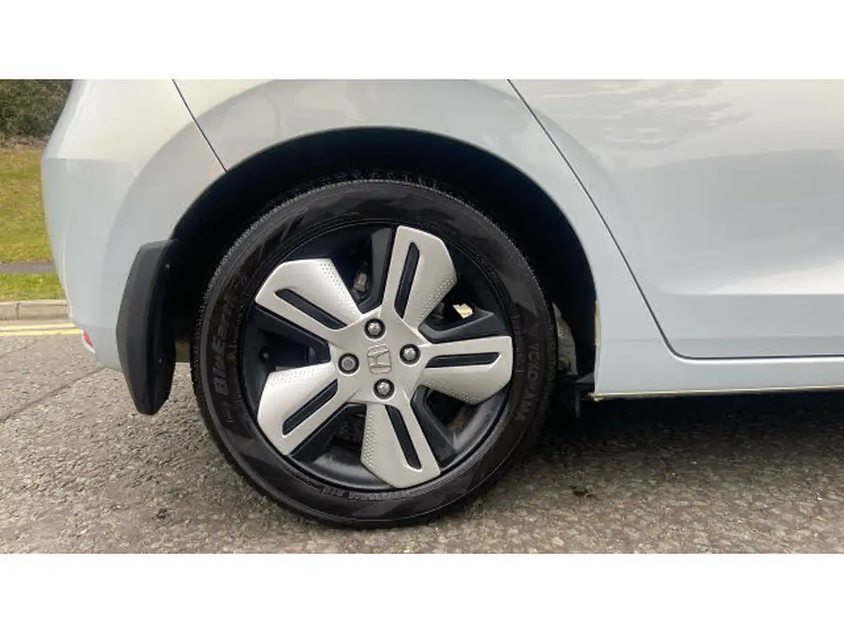 2021-honda-jazz-15-i-mmd-ex-107ps-big-8