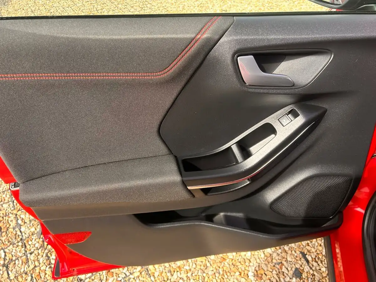 2023-ford-puma-suv-10-st-line-125ps-big-14